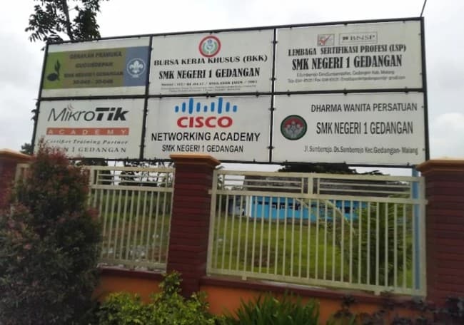 SMKN 1 Gedangan Malang Diduga Lakukan Praktik Jual Beli Seragam, LIRA Desak Disdik Jatim Memeriksa